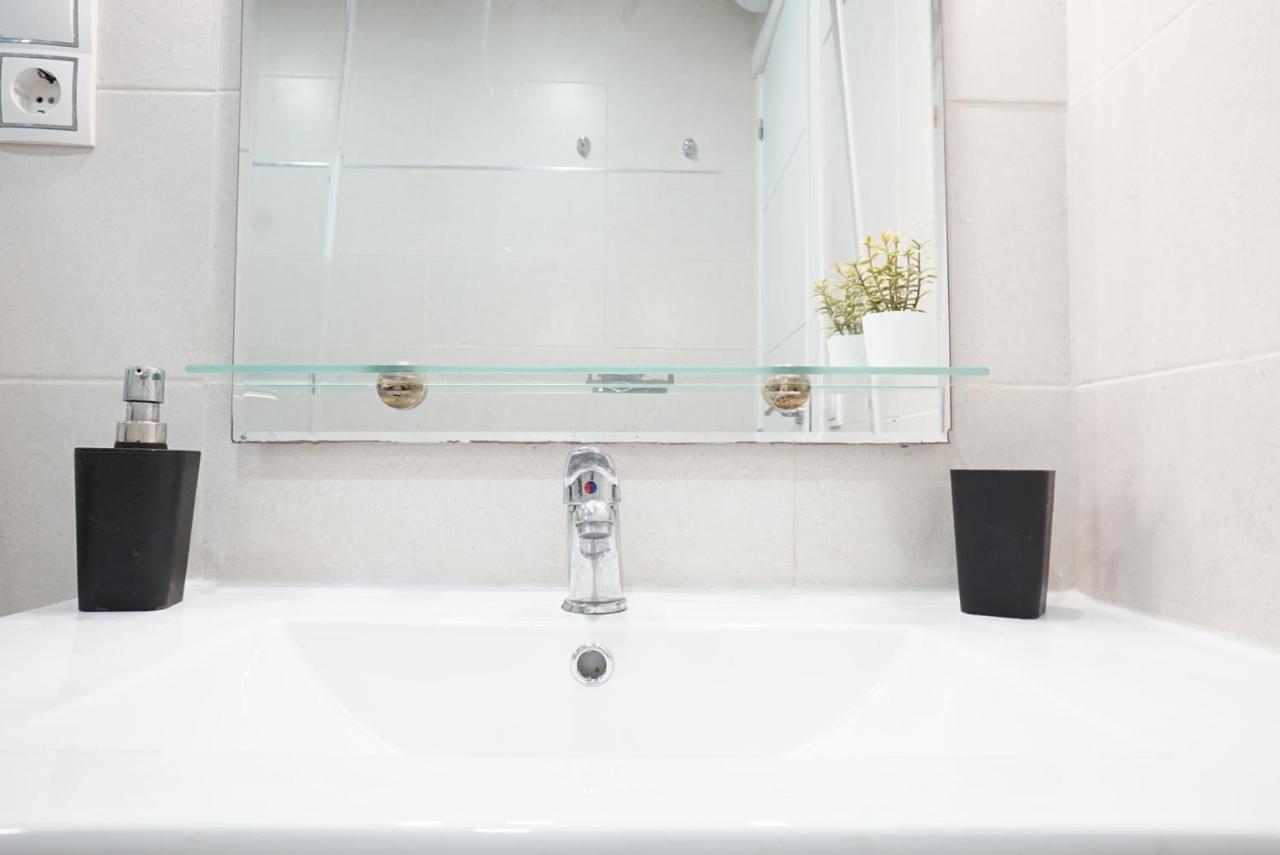Centrico Y Amplio En Malaga Apartman Kültér fotó