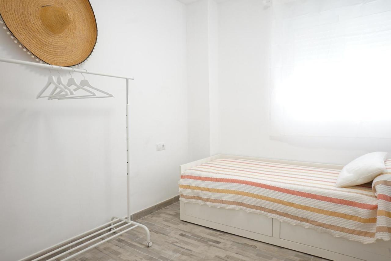 Centrico Y Amplio En Malaga Apartman Kültér fotó